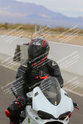 media/Mar-20-2023-Moto Forza (Mon) [[d0bbc59e78]]/Around the Pits/